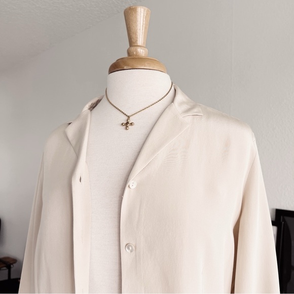 100% SILK BUTTON DOWN VINTAGE TOP #0352 - Picture 7 of 9